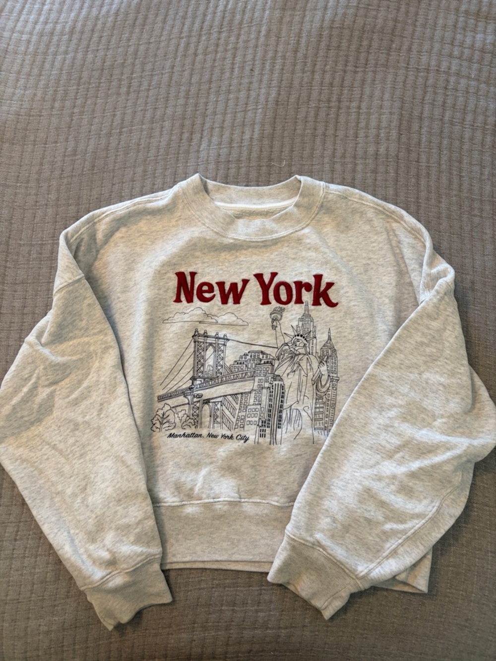 Abercrombie & Fitch Gray New York Crewneck
